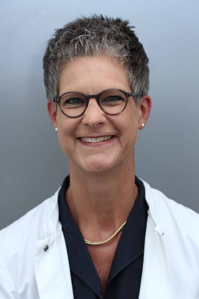 Pharmazeutisch-technische Assistentin Frau Mewes